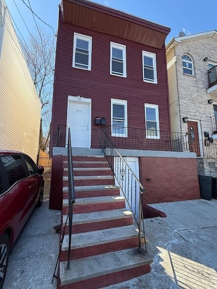 Photo - 85 Kearney Ave