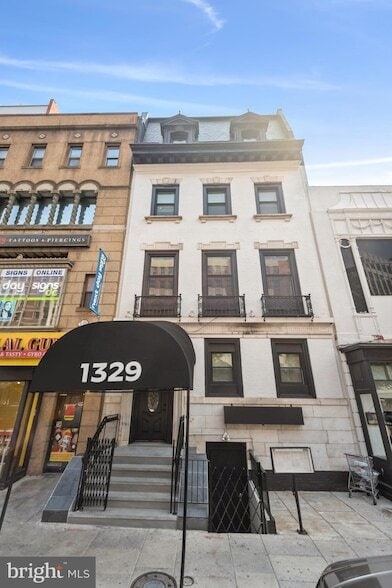 Photo - 1329 Connecticut Ave NW Unit 201