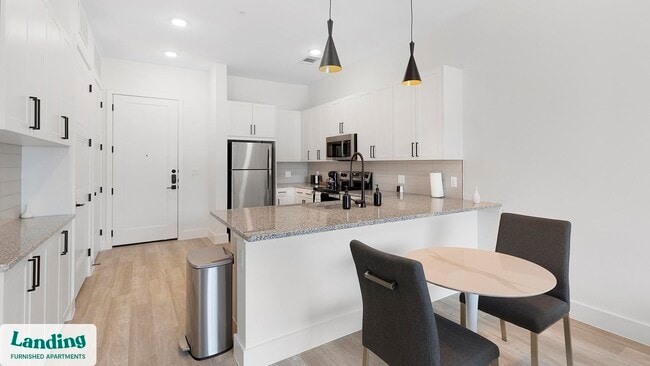 Building Photo - 650 E Sycamore St Unit 3105.1408299