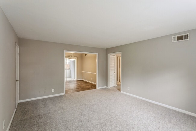 Photo - ReNew Chastain