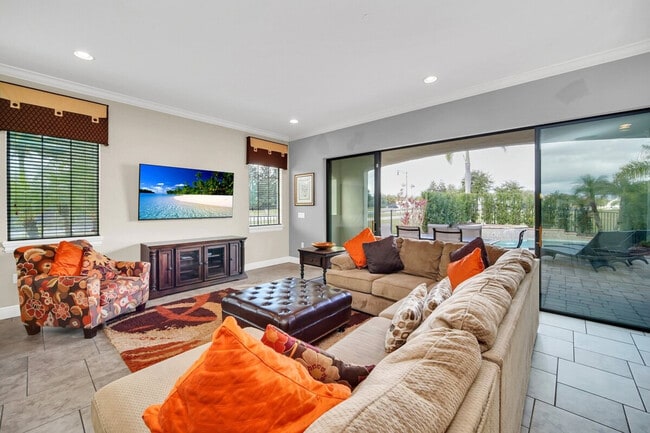 Photo - 970 Golden Bear Dr Unit SI ID1622394P