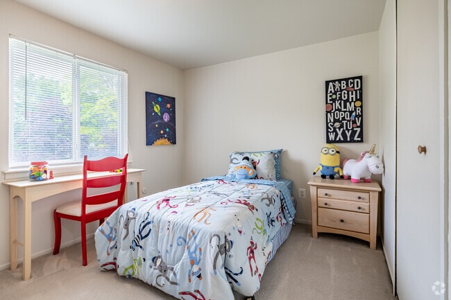 3BR, 1BA - 1,050SF - Second Bedroom - The Hamptons of Brownstown Apartments