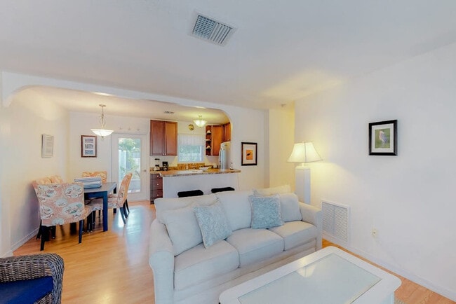 Building Photo - 207 75th St Unit SI ID1591380P