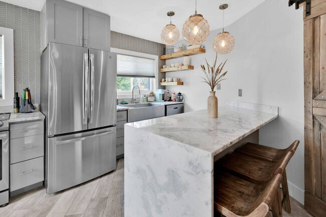 Photo - 316 Bream Ave Unit SI ID1502003P