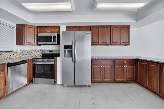 Photo - 13618 Greenfield Dr Unit 405