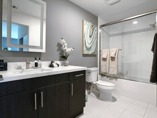 Photo - Atwood Hollywood Boutique Apartments