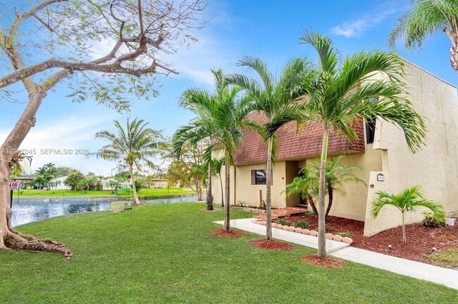 Photo - 8980 Palm Tree Ln