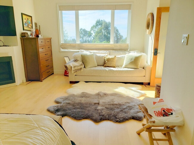 Photo - 120 Roble Rd Unit SI ID1424333P