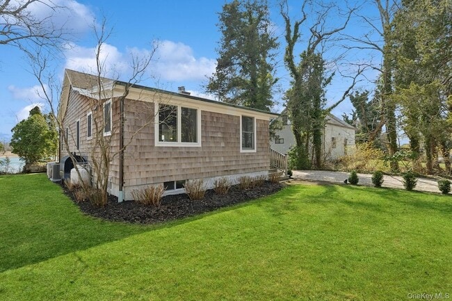 Photo - 80 Towd Point Rd