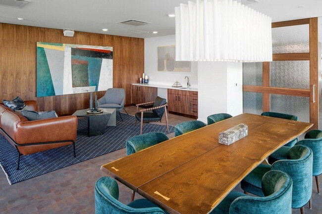 Photo - 1333 NW 12th Ave Unit ID1280660P