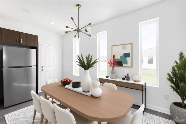 Photo - 604 N Onyx Ave Unit 4