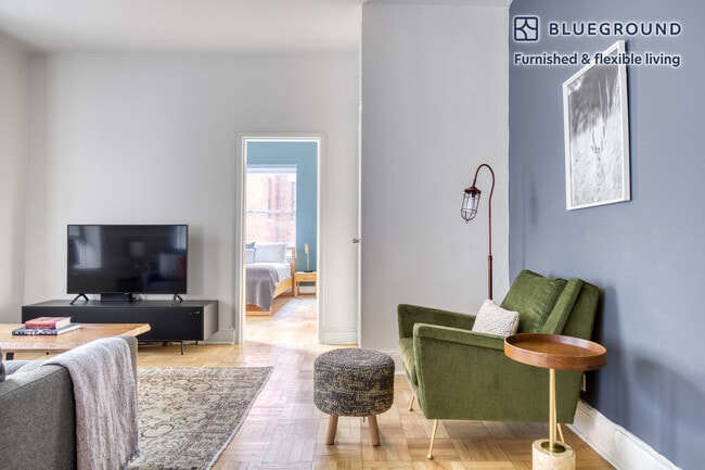 Photo - 952 5th Ave Unit FL4-ID367