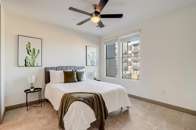 Photo - 555 N College Ave Unit ID1014608P