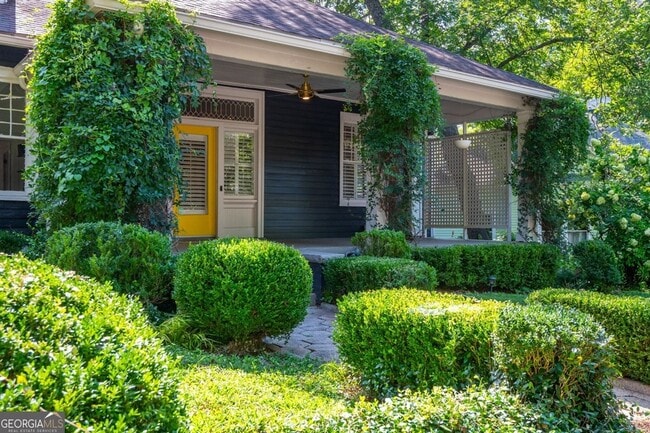 Photo - 242 Haralson Ave NE