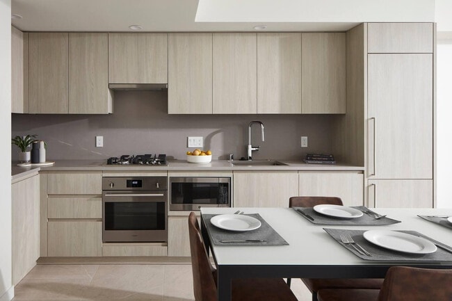 Photo - 161 Fairview Ave N Unit ID1025052P