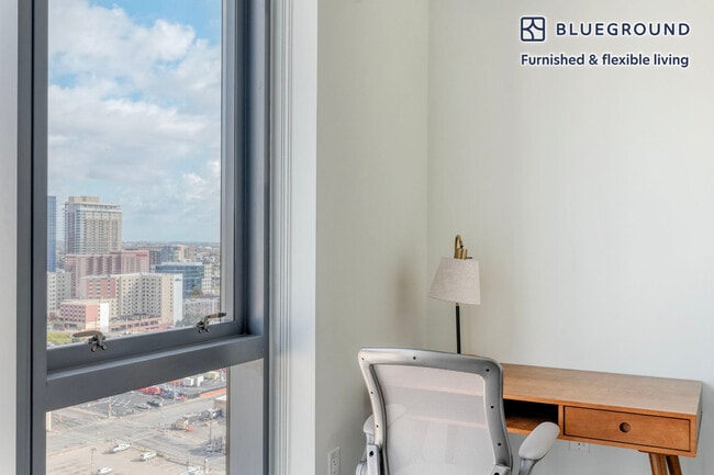 Photo - 501 Brazos St Unit FL20-ID234