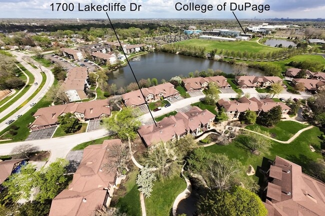 Photo - 1700 Lakecliffe Dr