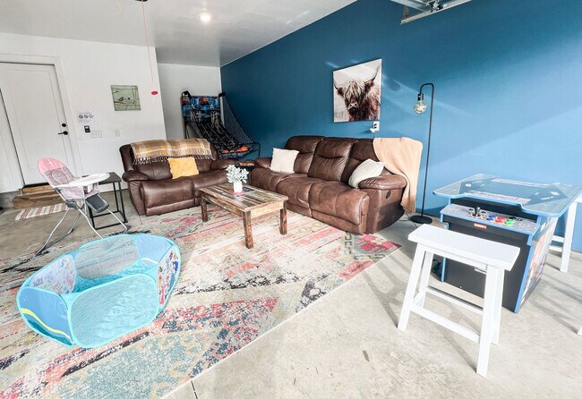 Photo - 120 Fitzgerald Dr Unit FL3-ID1039081P