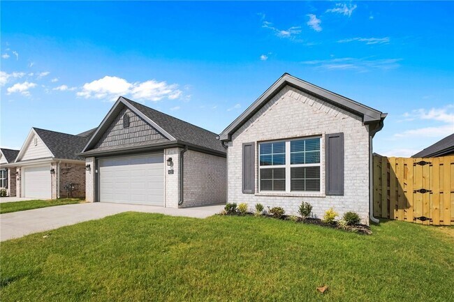 Photo - 4225 Barhem Dr