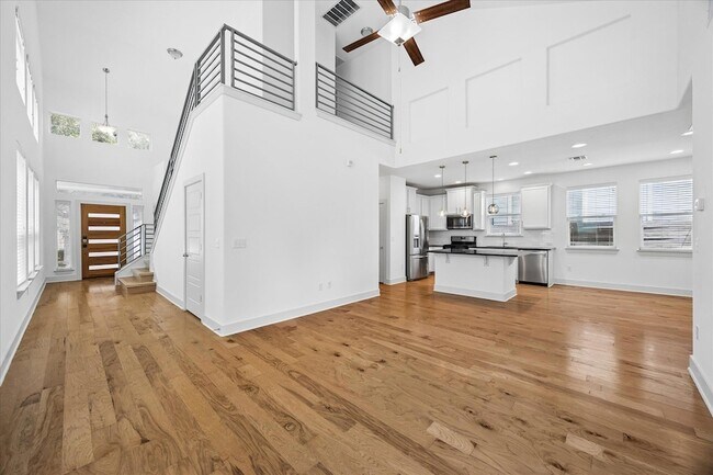 Photo - 7203 Bertram Ct