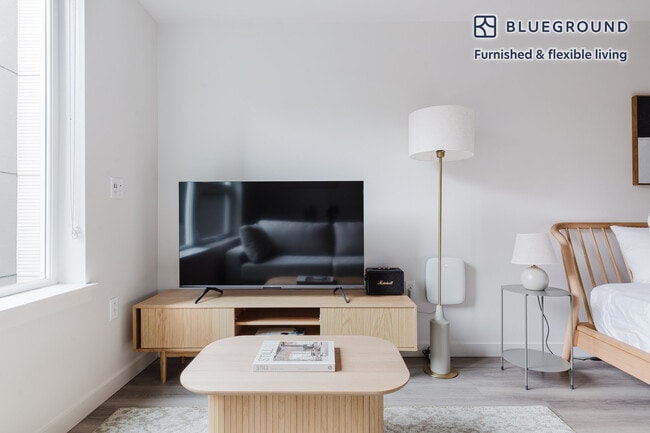 Photo - 1530 Belmont Ave Unit FL4-ID802