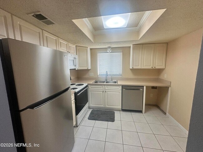 Photo - 3865 Campenero Ct Unit 3