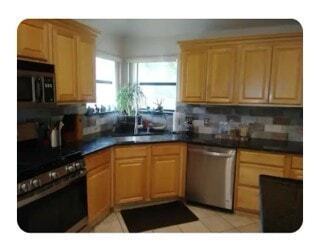 Photo - 3005 Larkin Ln