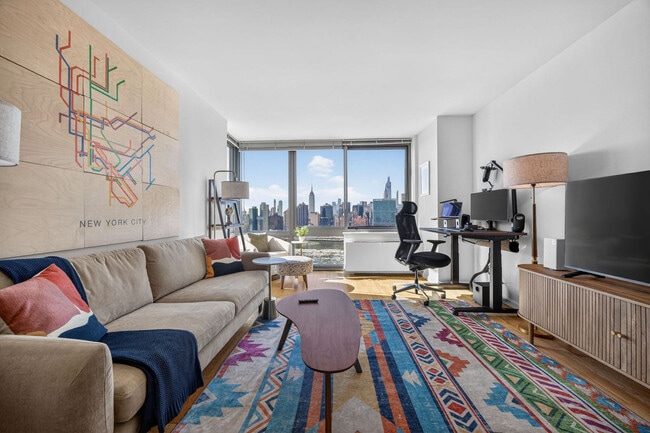 Building Photo - 4-75-75 48th Ave Unit SI FL32-ID1369199P