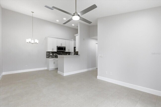 Photo - 2504 Grassy Point Dr Unit 204