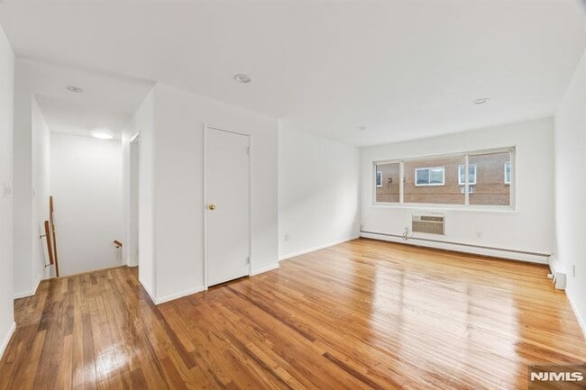 Photo - 1474 68th St Unit B