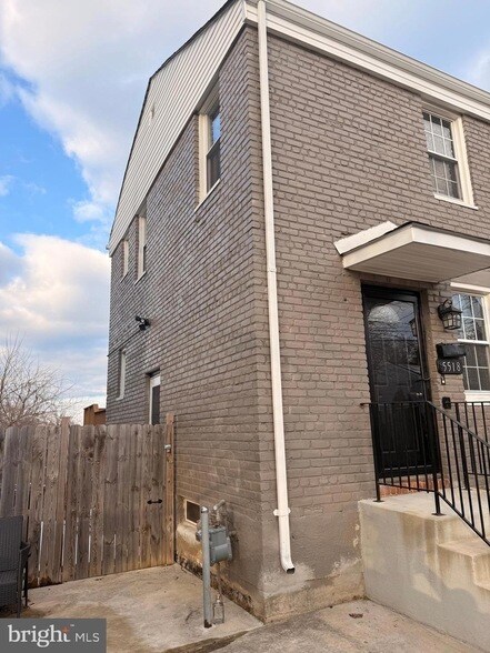 Photo - 5518 B St SE