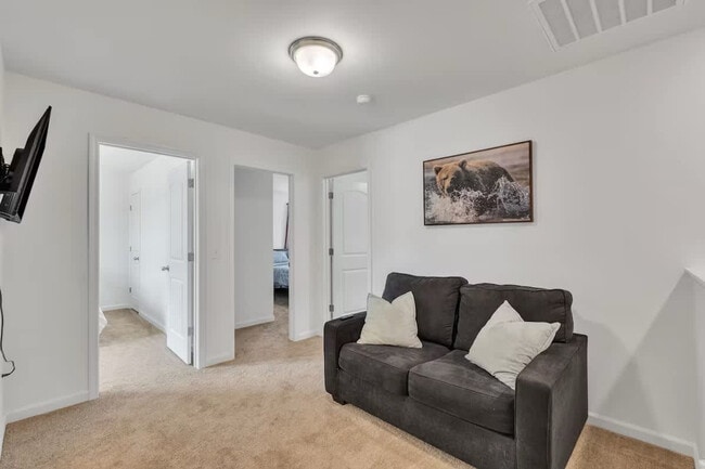 Photo - 2017 Peggy Joe Wy Unit ID1391420P