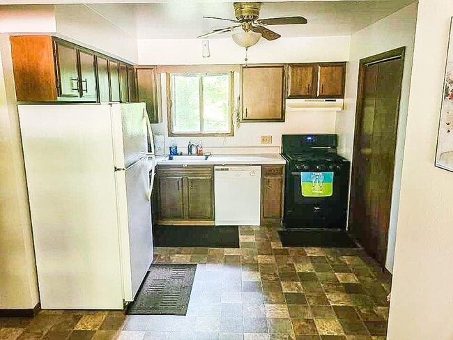 Photo - Bel Aire Apartments