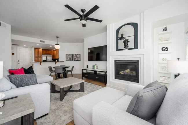 Photo - 5450 E Deer Valley Dr Unit ID1324963P