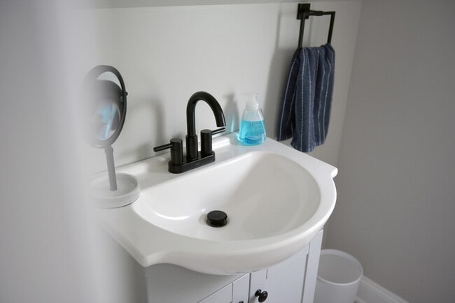 Photo - 444 Oneida St Unit SI ID1359752P