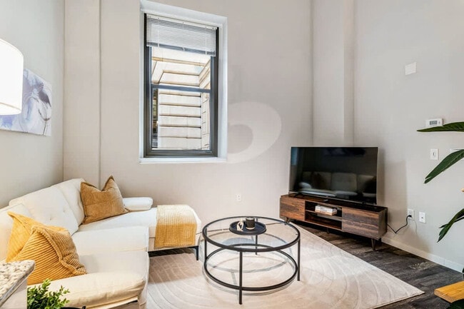 Building Photo - 309 Vine St Unit ID1292410P