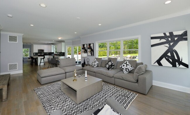 Photo - 19 Quail Run Unit ID1323930P