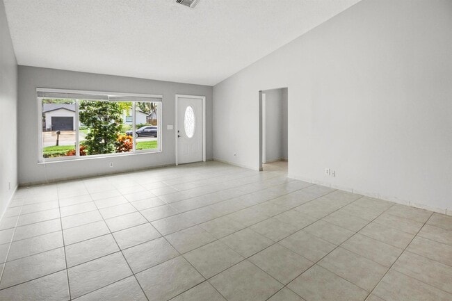 Photo - 22493 SW 56th Ave