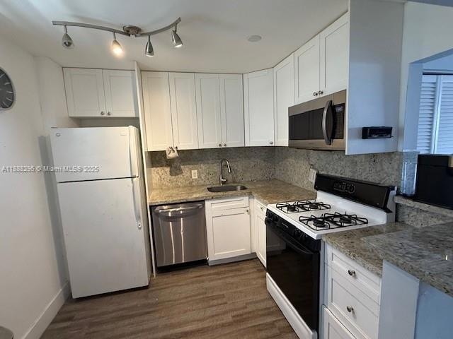 Photo - 1615 Meridian Ave Unit 303