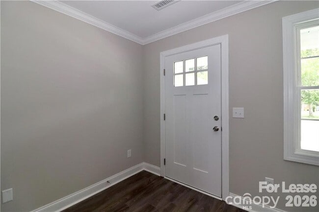 Photo - 3971 Newhall Dr NW