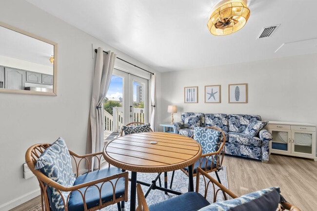 Photo - 1118 W Beach Blvd Unit ID1266323P