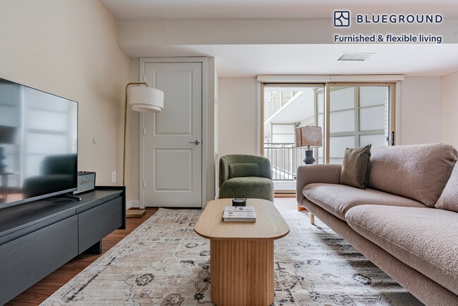 Photo - 4001 9th St N Unit SI FL15-ID1182