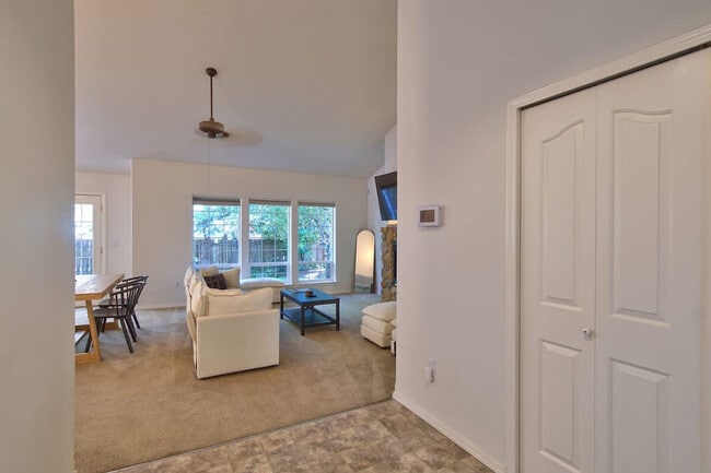 Photo - 2372 NW Meadows Dr Unit SI ID1550268P