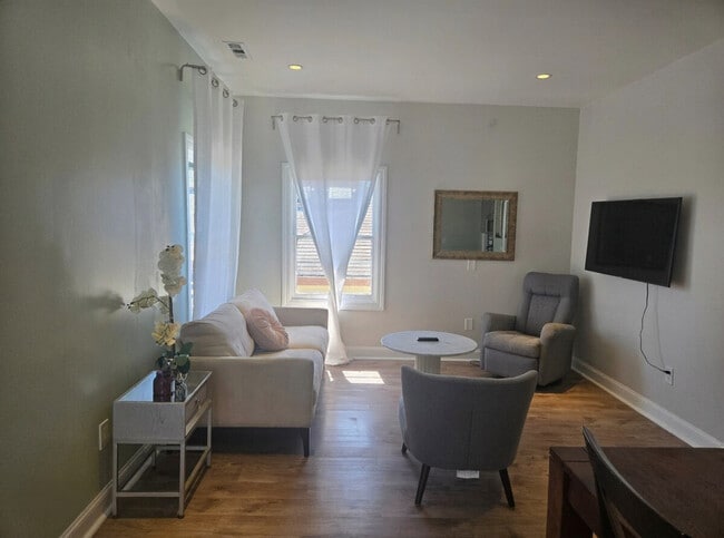 Building Photo - 1508 Magnolia St Unit SI ID1504988P