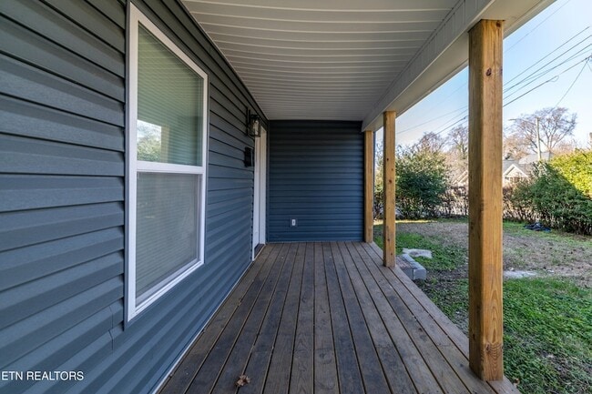 Photo - 1422 Beaumont Ave