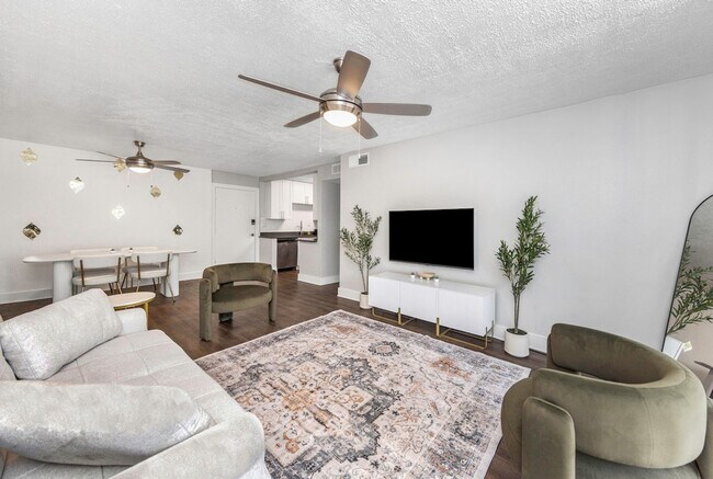 Photo - 4404 W Kennedy Blvd Unit SI ID1369907P
