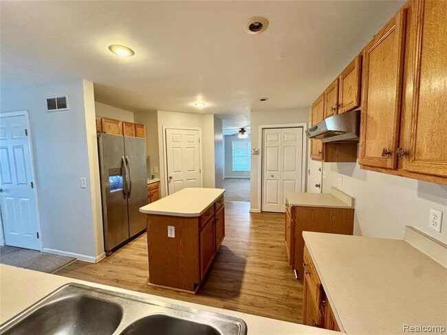 Photo - 911 Old Hickory Ln