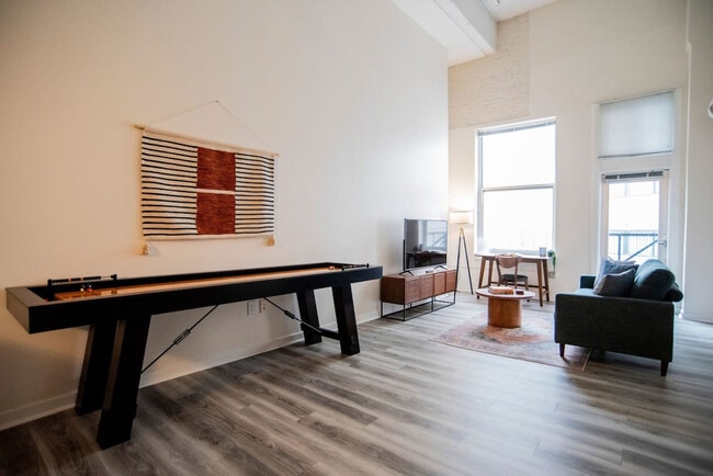 Photo - 50 N Illinois St Unit ID1014542P