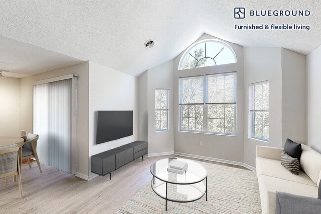 Photo - 1 Arboretum Way