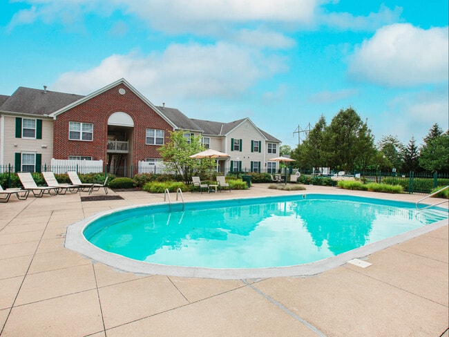 Pool and Sundeck - The Ridge at Chestnut Hill